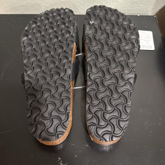 NWT Birkenstock YAO Birko-flor black sandals; women’s size 40 (9) - Picture 5 of 5
